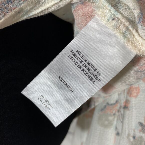 EUC Lucky Brand V-Neck Top with Tassels - Picture 6 of 8